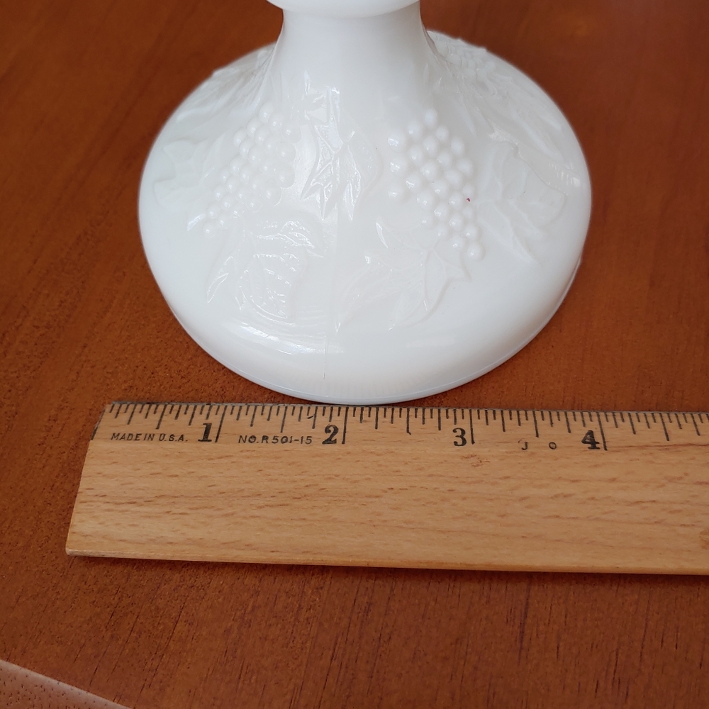 Vintage Milk Glass Candlestick Holders Harvest Grape Matching Set Rustic Decor - Picture 4 of 9
